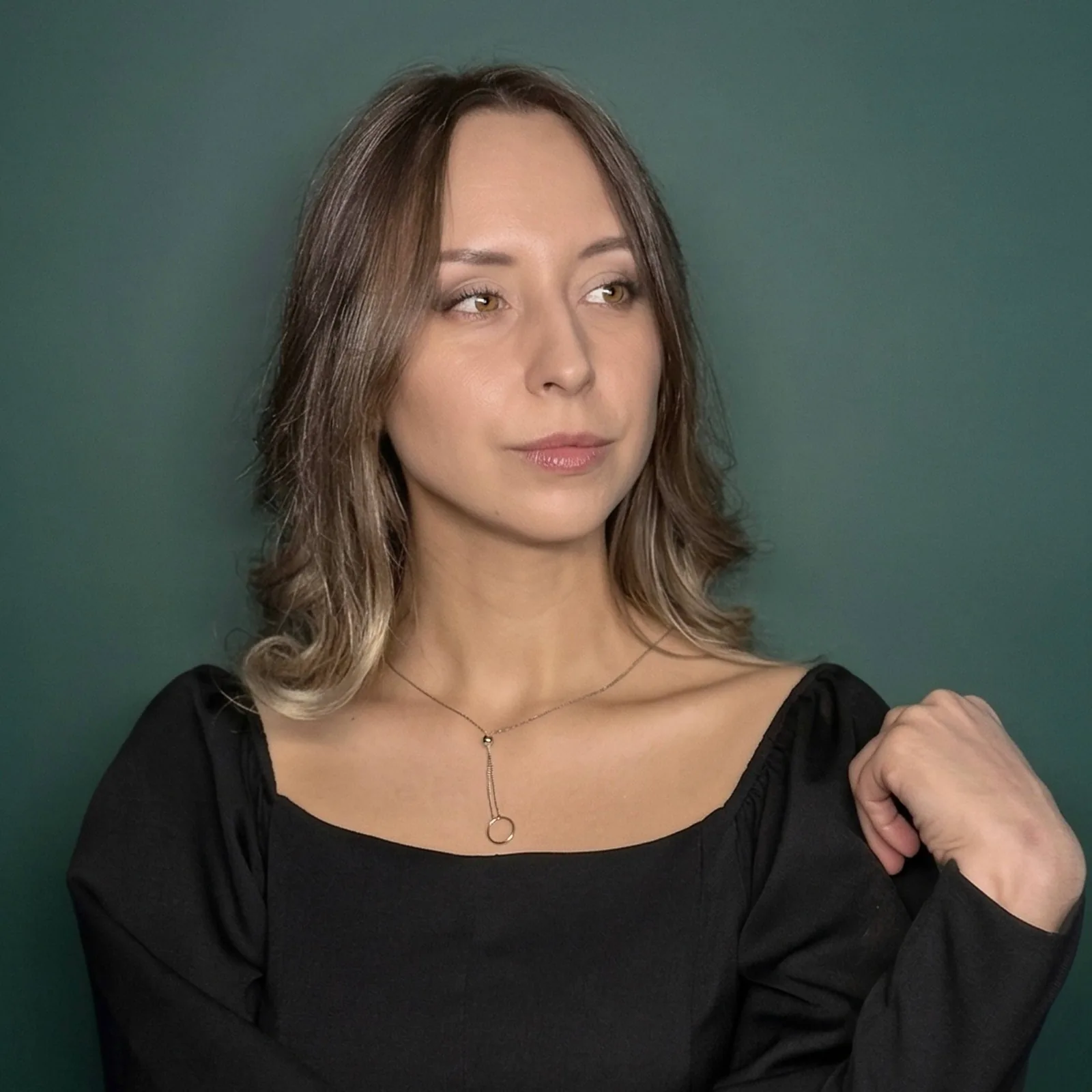 Сакс Элина