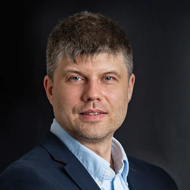 Дмитрий Калаев