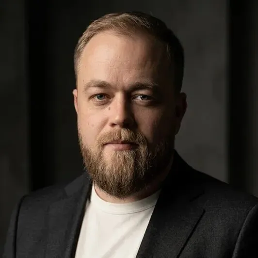 Кирилл Кнауб